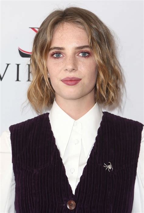 maya hawke hair.